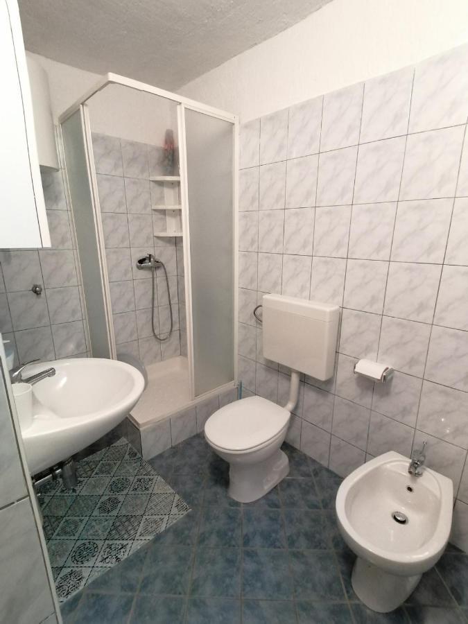 Apartments And Rooms Sanja ซีบินีย์ กริมโปตสกี ภายนอก รูปภาพ