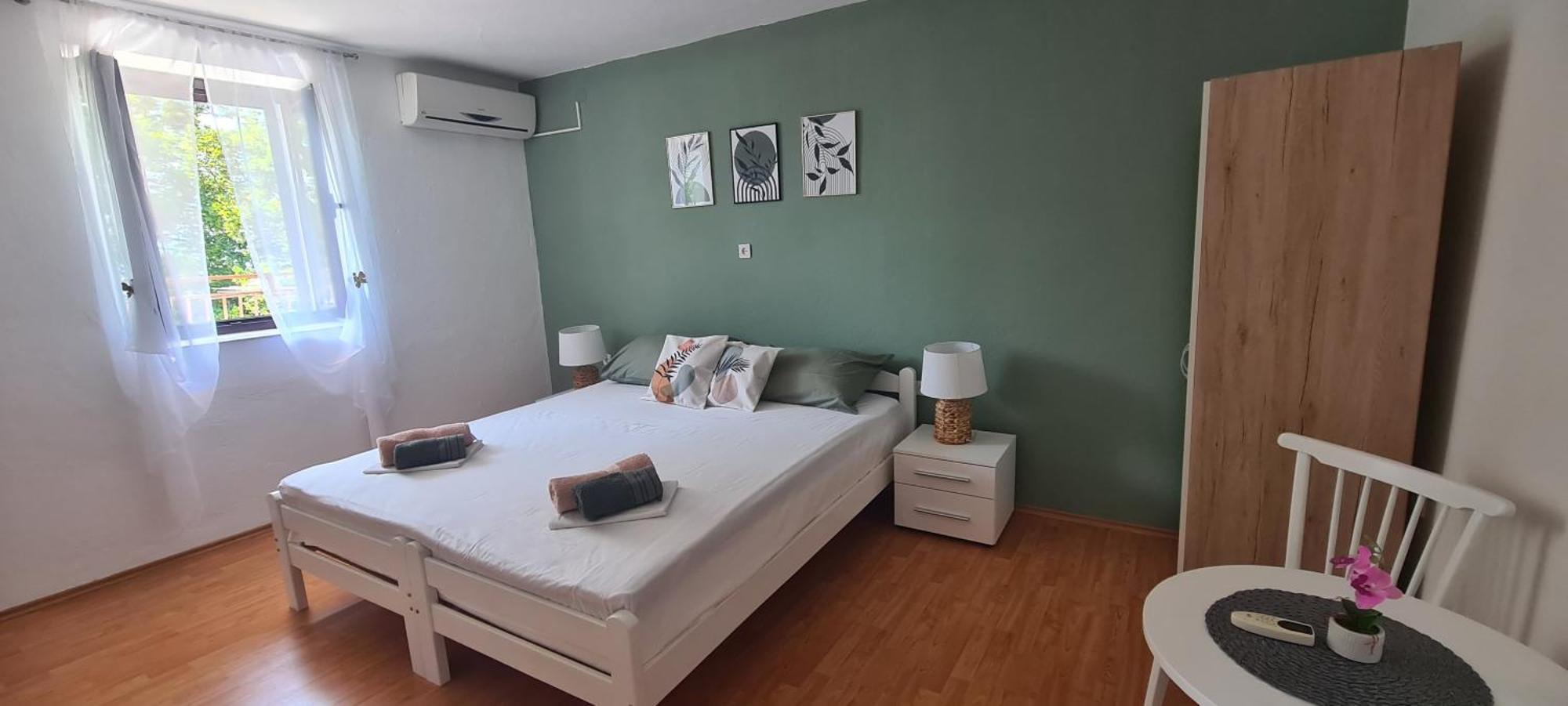 Apartments And Rooms Sanja ซีบินีย์ กริมโปตสกี ภายนอก รูปภาพ